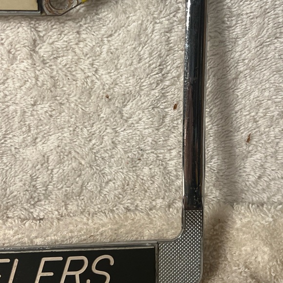 Vintage NFL Pittsburgh Steelers Metal License Plate Holder Pre-Owned - Picture 9 of 13